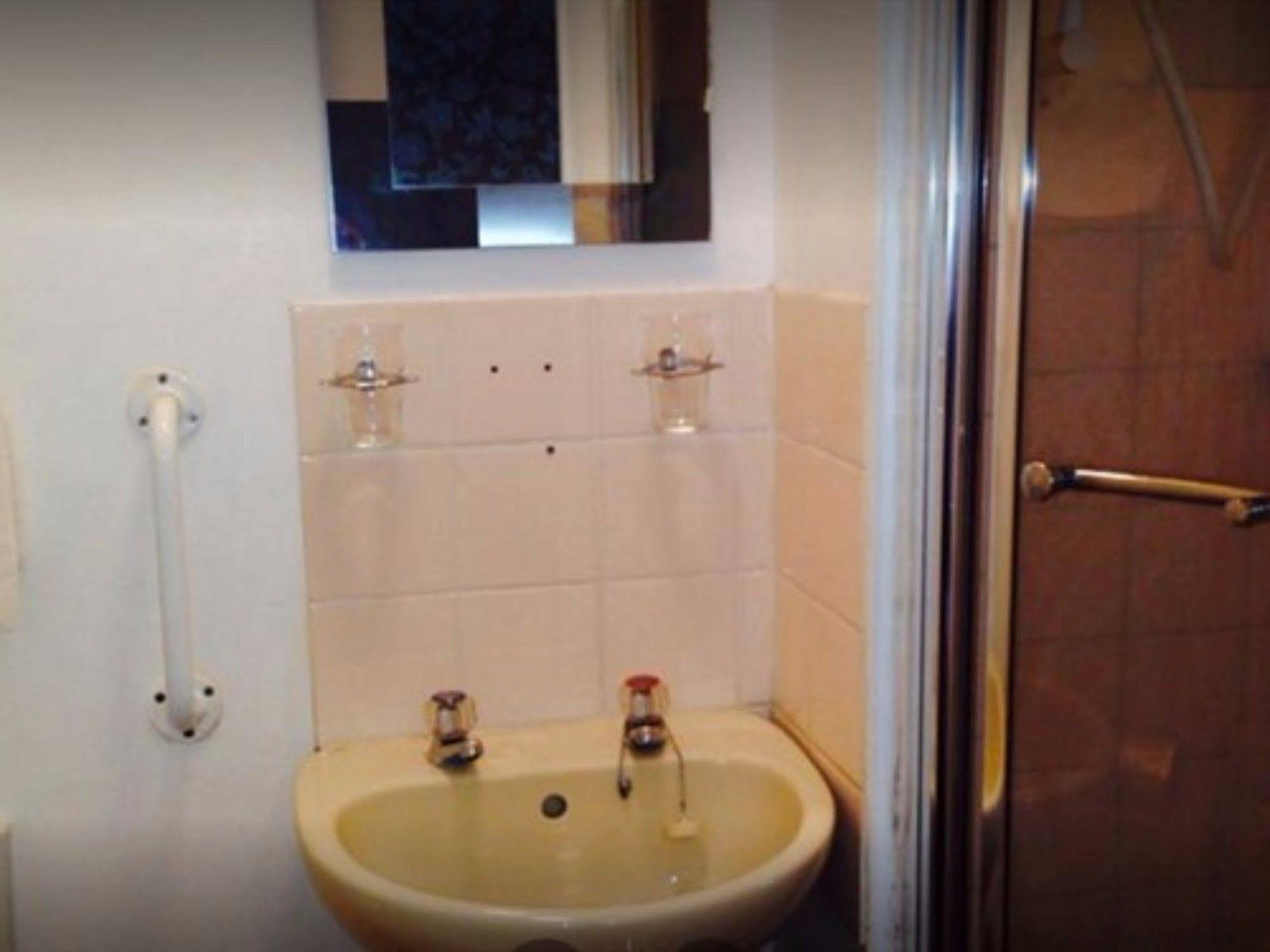 Lifestyle Hotel - Russell Square Okręg wyborczy Hove Zewnętrze zdjęcie