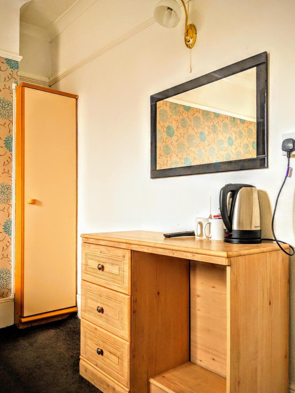 Lifestyle Hotel - Russell Square Okręg wyborczy Hove Zewnętrze zdjęcie
